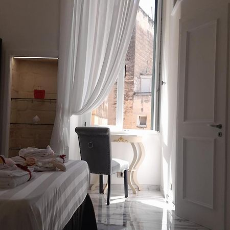 La Dimora Di Re Idomeneo Bed and Breakfast Lecce Exteriör bild
