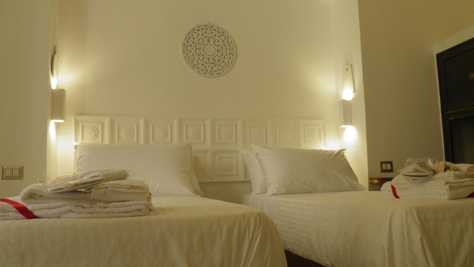 La Dimora Di Re Idomeneo Bed and Breakfast Lecce Exteriör bild