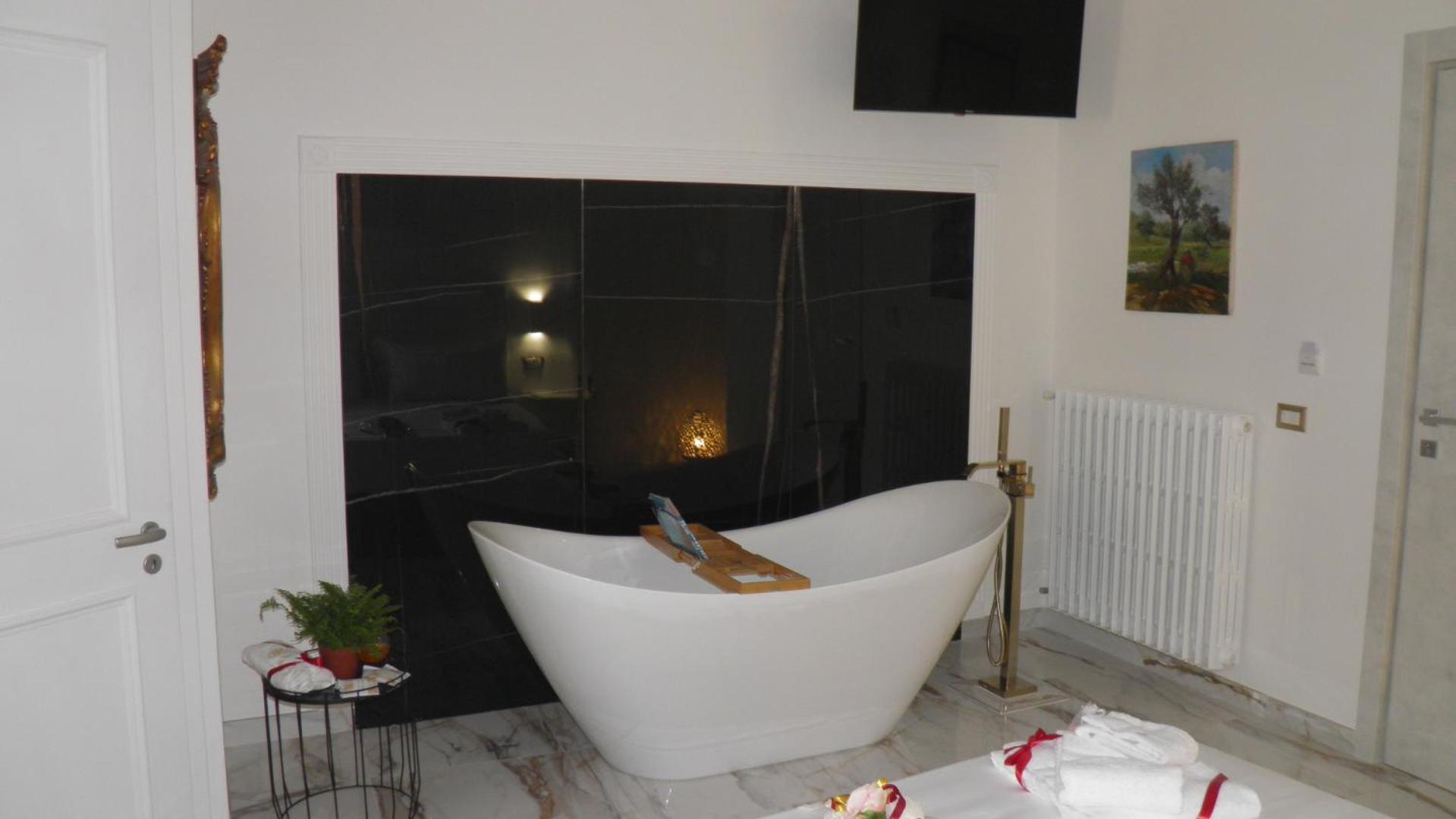 La Dimora Di Re Idomeneo Bed and Breakfast Lecce Exteriör bild