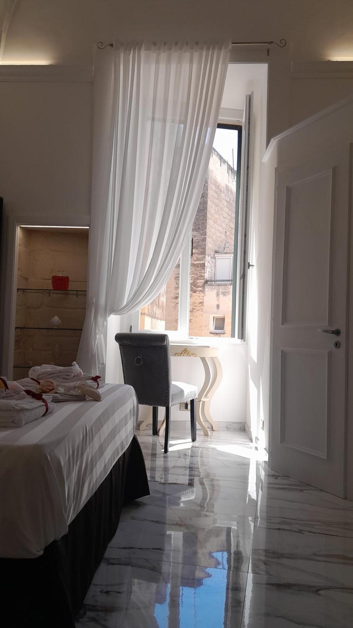 La Dimora Di Re Idomeneo Bed and Breakfast Lecce Exteriör bild
